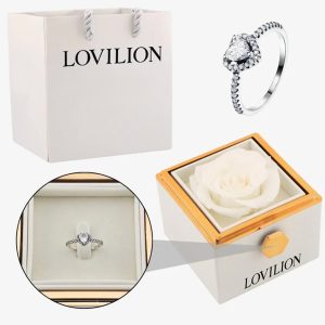 Karp roosi ja sõrmusega | HEARTISO_WHITEBOX